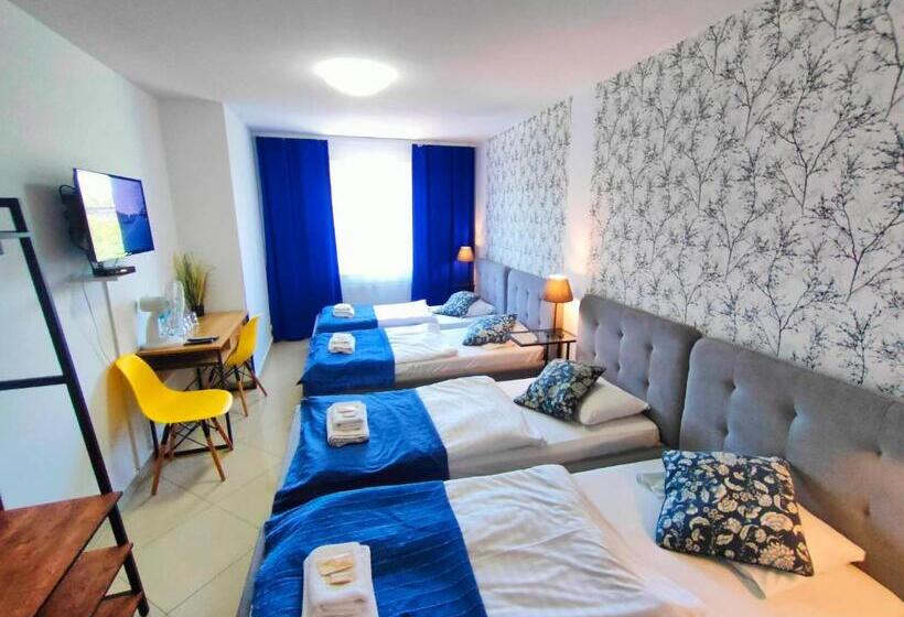 スタンダード４人部屋, Great Polonia Wrocław City Center