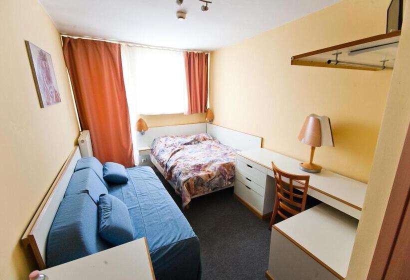 اتاق استاندارد, Hostel Malinowski City