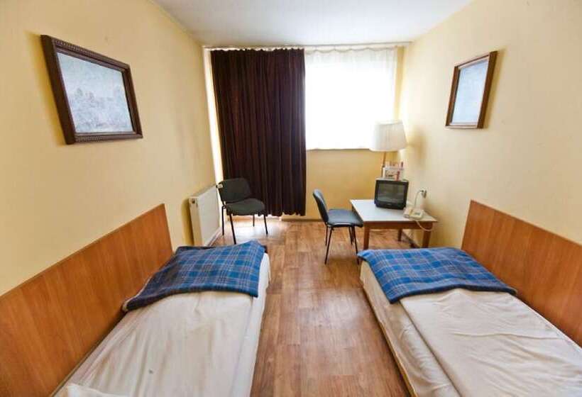 اتاق استاندارد, Hostel Malinowski City