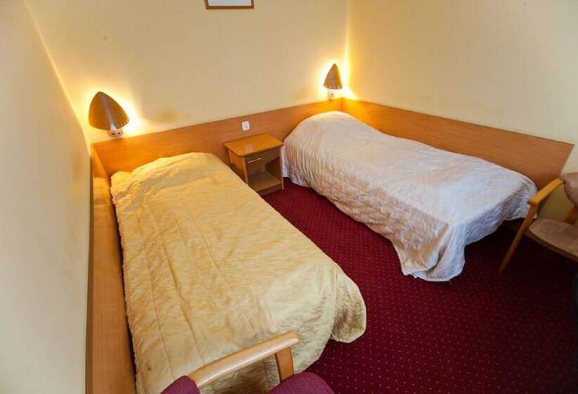 اتاق استاندارد, Hostel Malinowski City