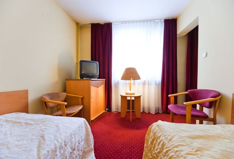 اتاق استاندارد, Hostel Malinowski City