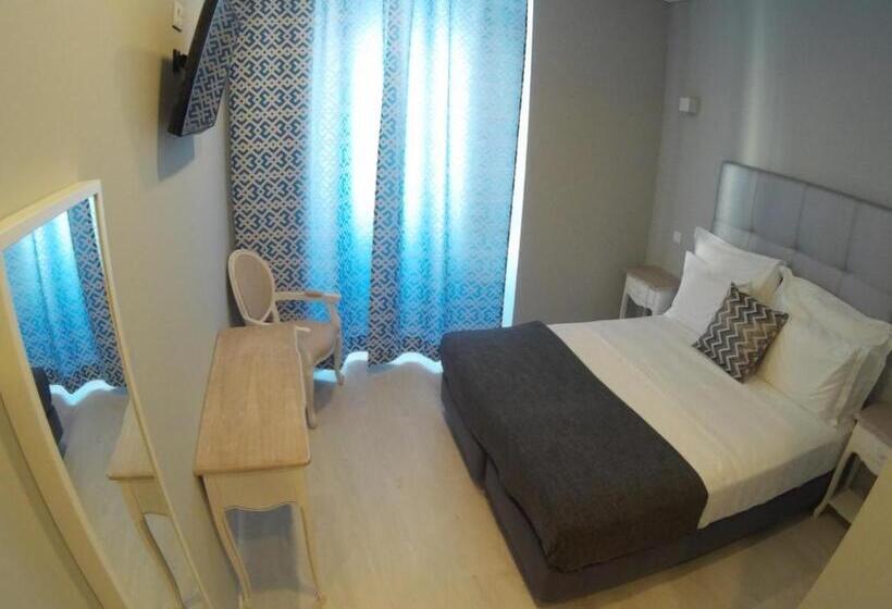 Quarto Triplo Superior, Pensao Estacao Central