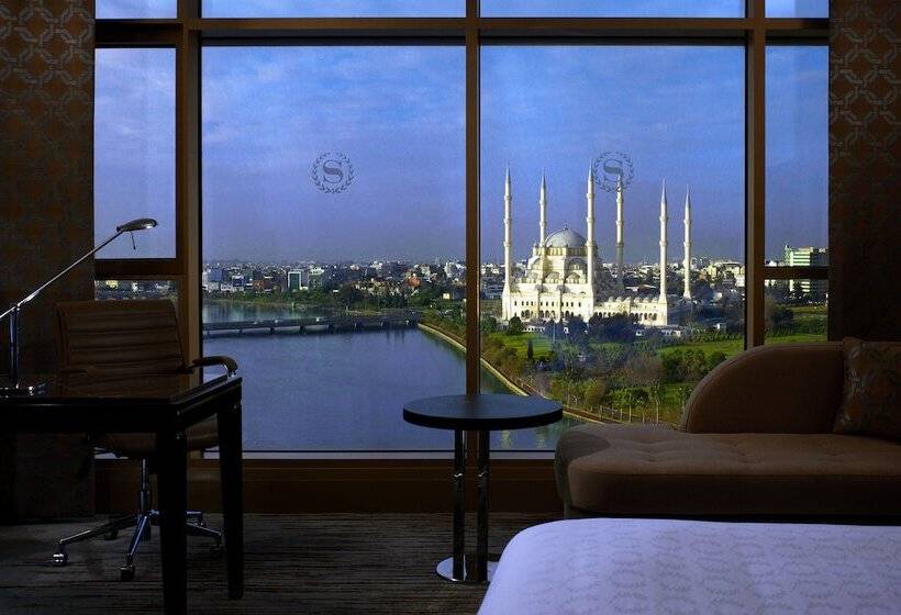 Classic room with river view, Sheraton Grand Adana