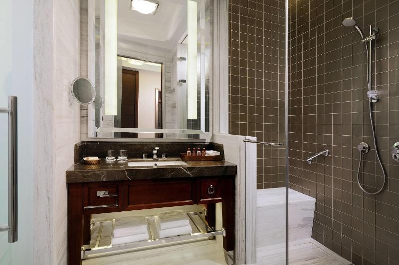 اتاق کلاسیک با تخت دونفره, Sheraton Grand Adana