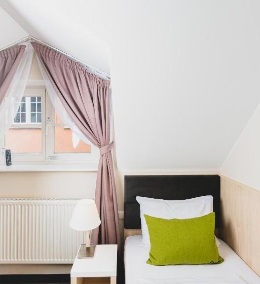 استودیوی استاندارد, Stay Inn Hotel Gdańsk