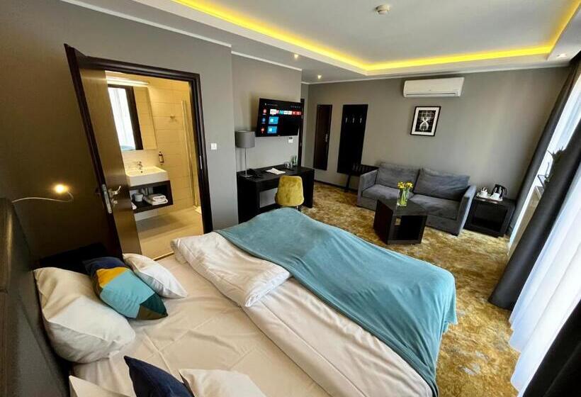 Quarto Superior, Malta Premium