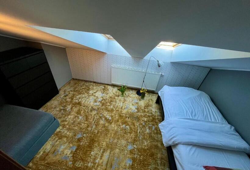 Apartamento 2 Dormitórios, Malta Premium