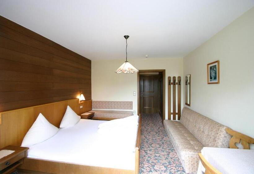 Номер Стандарт, Frühstückshotel Margret