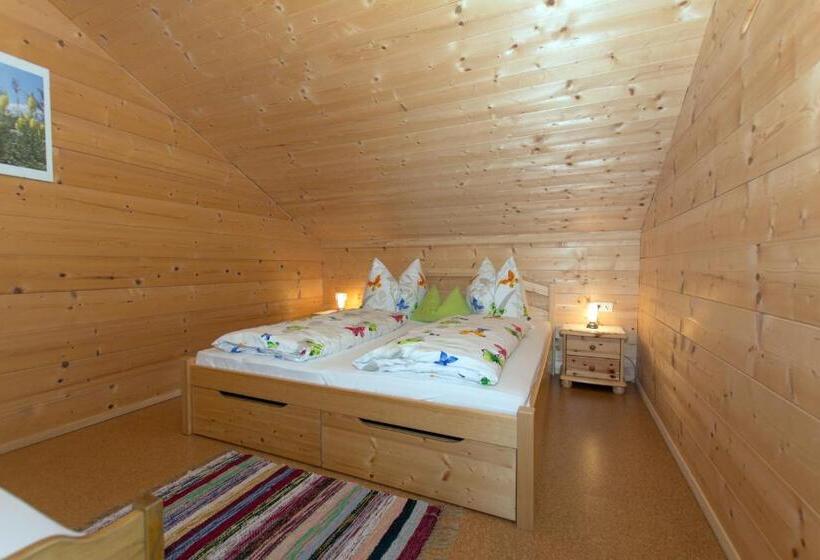 Апартаменты 3 Спальни, Grenerhof