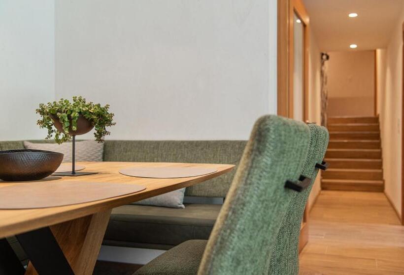 Apartamento 1 Dormitório Vista Jardim, Meerberg