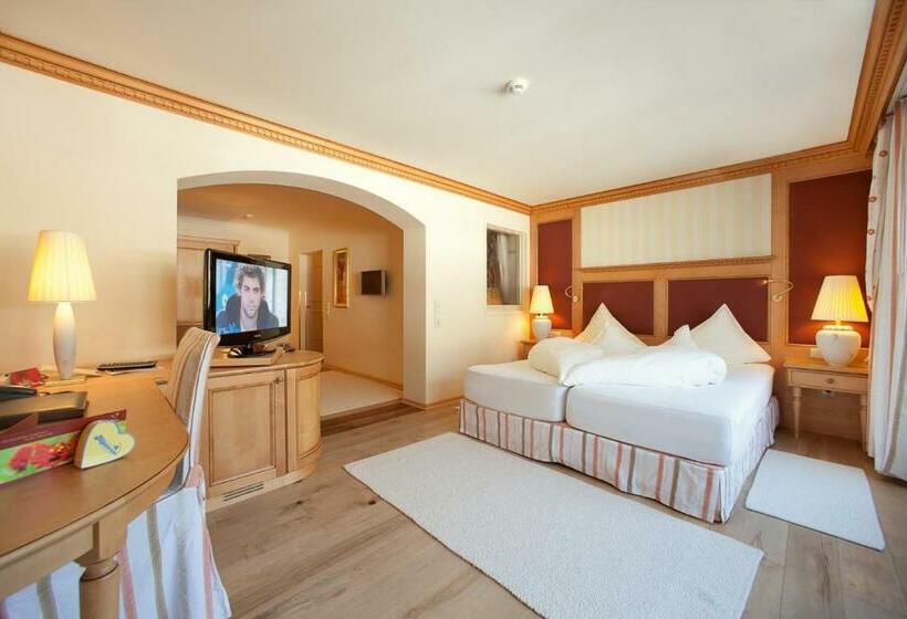 Номер Deluxe с Балконом, Wellnessresidenz Alpenrose