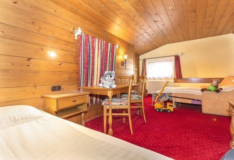 Семейный Номер, Wenger Alpenhof