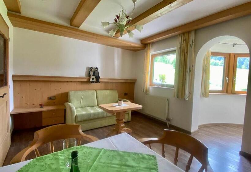 Апартаменты 1 Спальня с Видом, Landhaus Marchfeld