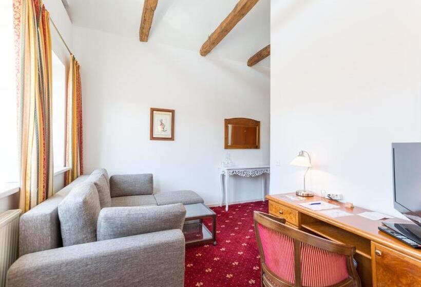 Семейные Апартаменты, Stadthotel Kramer