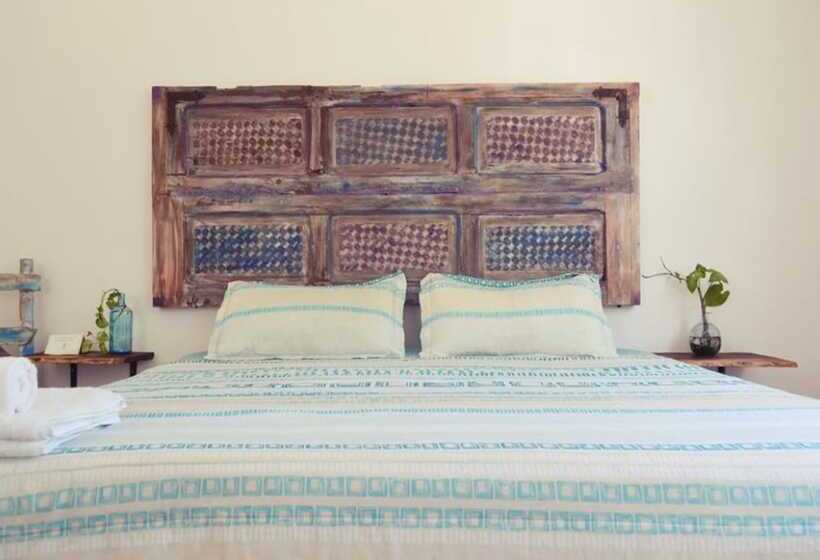 سوییت سوپریور, Casa Pancho Playa