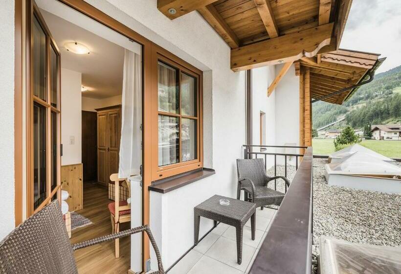 اتاق استاندارد یک نفره, Andre Arnold   Boutique Pension