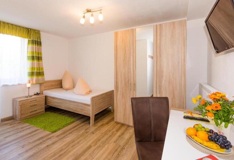 Номер Стандарт Индивидуальный с Балконом, Gasthof Pension Waldfriede