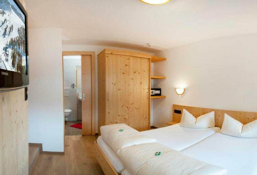 Апартаменты 1 Спальня с Балконом, Rosenhof  Premium Apartments & Erlebnisbauernhof