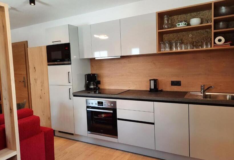 Апартаменты 1 Спальня с Балконом, Rosenhof  Premium Apartments & Erlebnisbauernhof