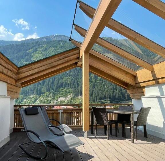 سوییت لوکس, & Suites Glück Auf