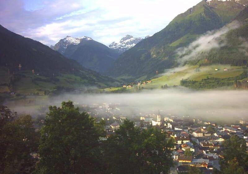 اتاق استاندارد, Pension Schlossberg