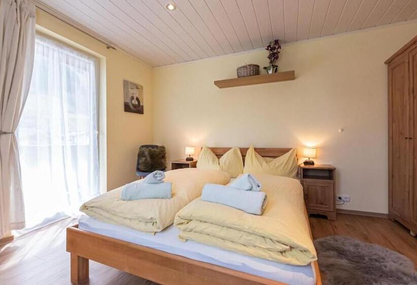 스탠다드 룸 공동 욕실, Chalet Charlotte