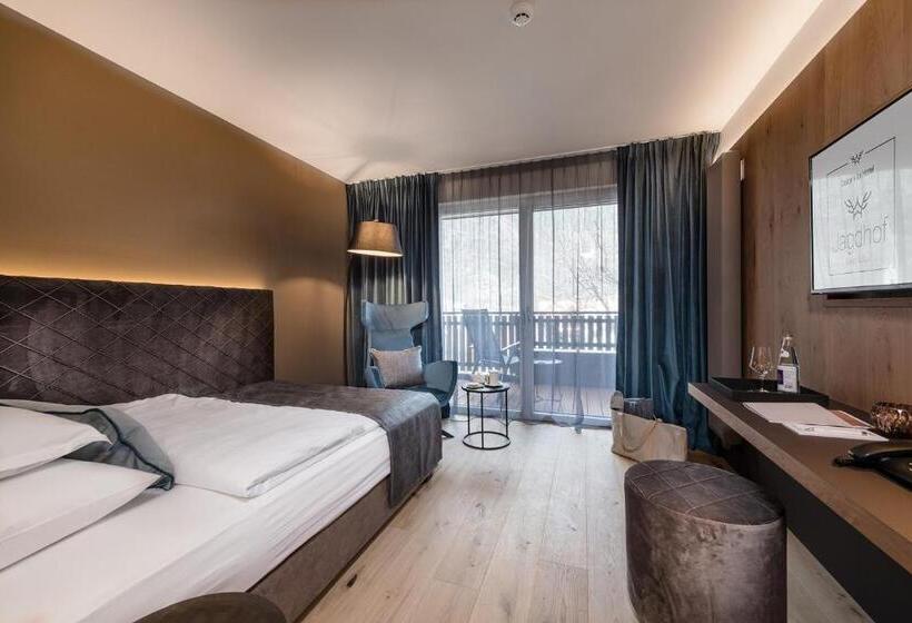 Номер Стандарт Индивидуальный с Балконом, Dolcevita Hotel Jagdhof