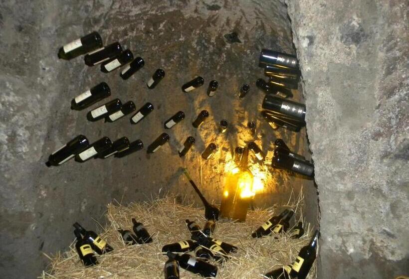 اتاق استاندارد چهار تخته, Agriturismo La Colombaia