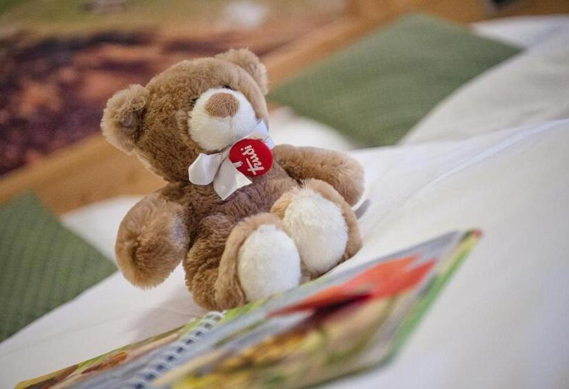 Семейный Номер Superior, Family Hotel Adriana
