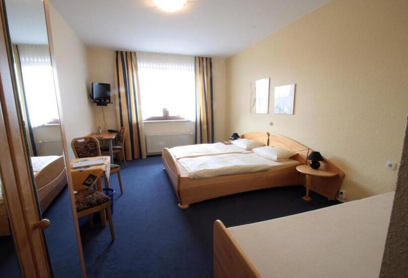 Номер Стандарт Трехместный, Garni Hotel Hof Zum Ahaus