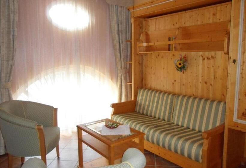 Люкс, Ca Rocca Relais