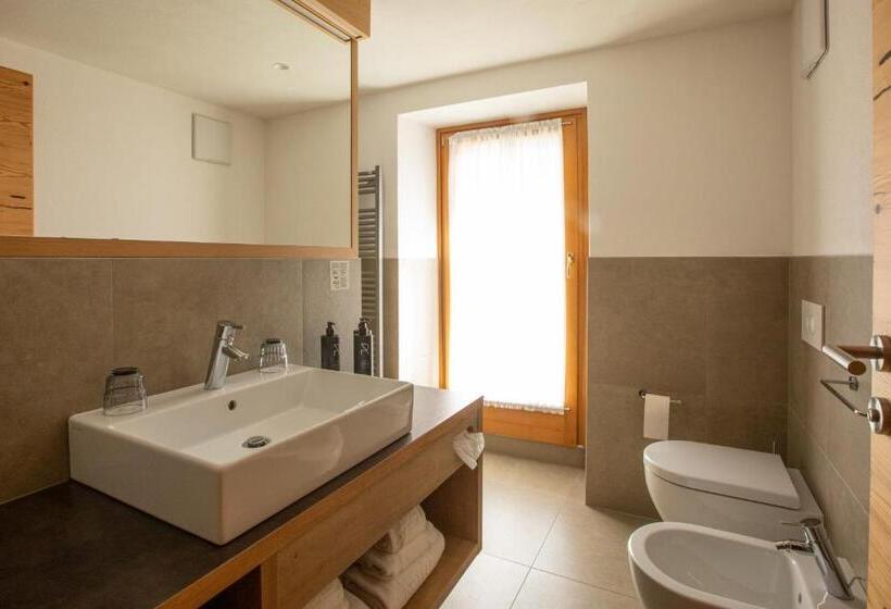 수피리어 트리플 룸, Ravelli Luxury Spa