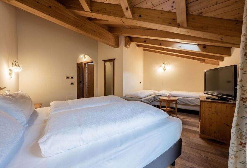 4인용 스탠다드 룸, Ravelli Luxury Spa