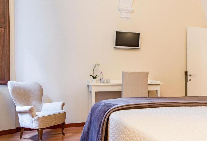 اتاق کلاسیک, B&b Quattro Cantoni