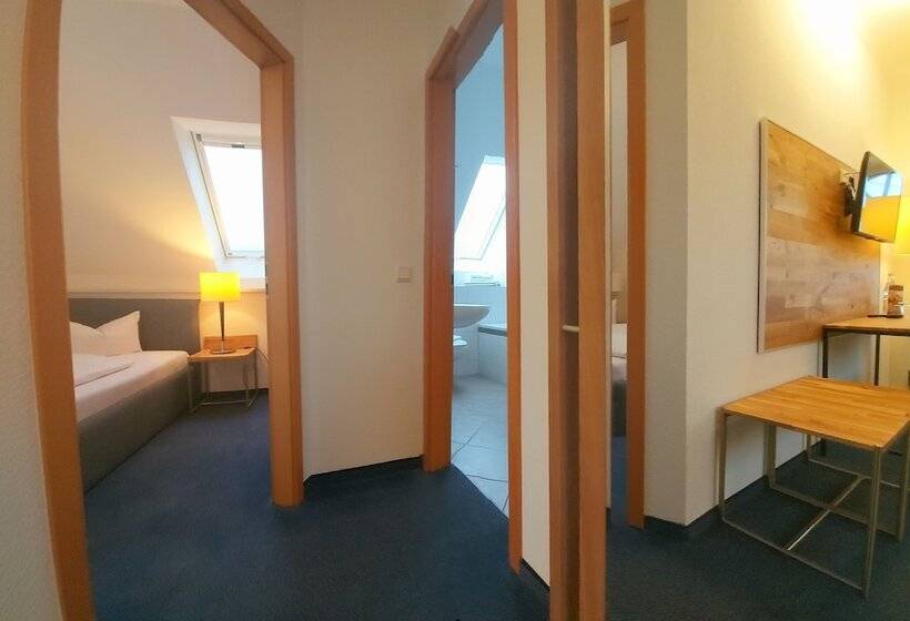 Семейный Номер, Pension Marlis
