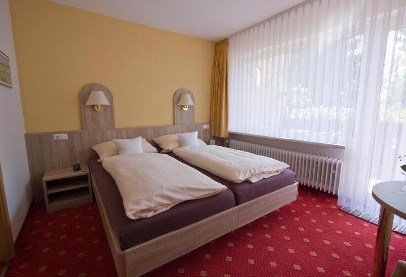 Семейный Номер, Mein Vierjahreszeiten Hotel Garni Superior