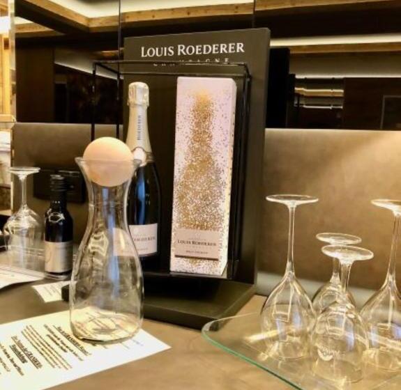 Полулюкс Повышенной Комфортности, Ortner S Resort