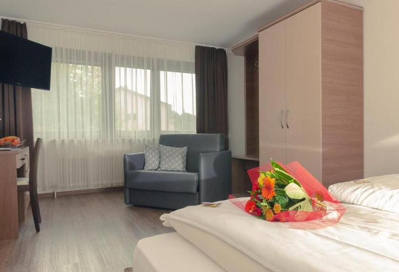 Номер Стандарт, Waldhotel Sindelfingen Am Eichholz