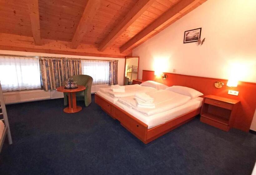 Четырехместный Номер Стандарт, A8 Hotel Im Darchinger Hof, Bed & Breakfast