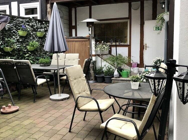 Четырехместный Номер Стандарт, Altstadt Hotel Gosequell