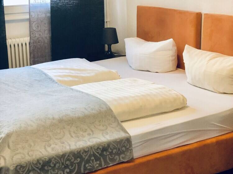 Номер Стандарт Трехместный, Altstadt Hotel Gosequell