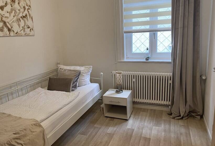 Номер Стандарт Трехместный, Altstadt Hotel Gosequell