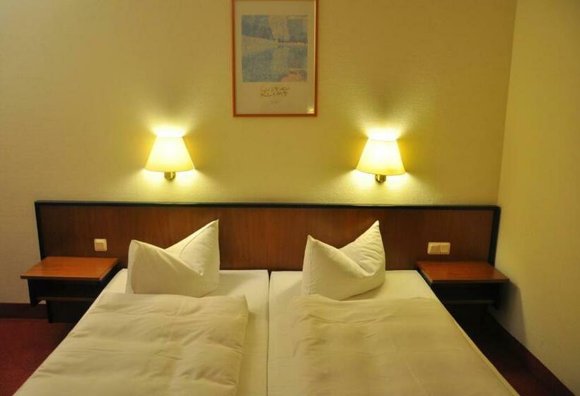 Номер Стандарт, City Hotel Aschersleben