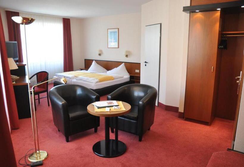 Семейный Номер, City Hotel Aschersleben