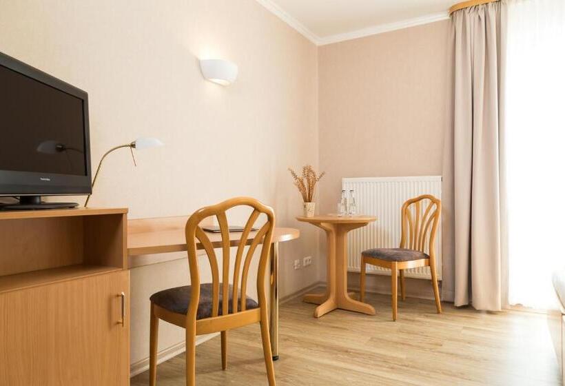 Номер Стандарт, Landhaus Jagerkrug
