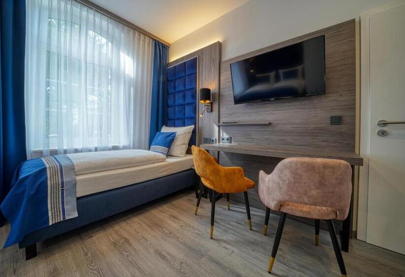 스탠다드 트리플 룸, Zentrum Hotel Stade