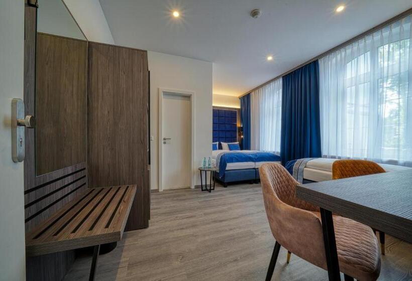 スタンダードトリプルルーム, Zentrum Hotel Stade