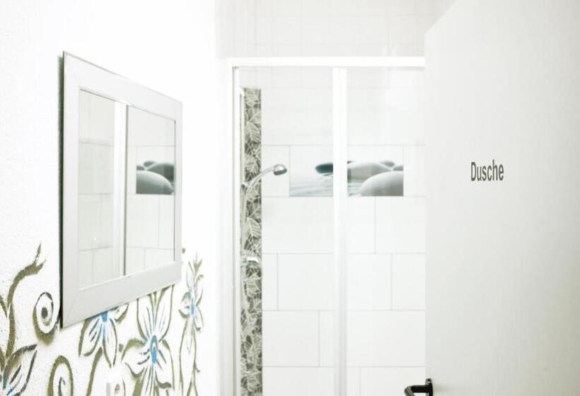 四人标准间, Hostel Jena