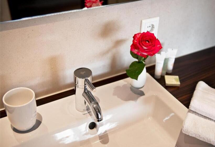 Номер Superior, Boardinghouse Bielefeld