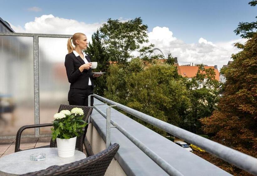 اتاق استاندارد با بالکن, Messehotel Köln Deutz